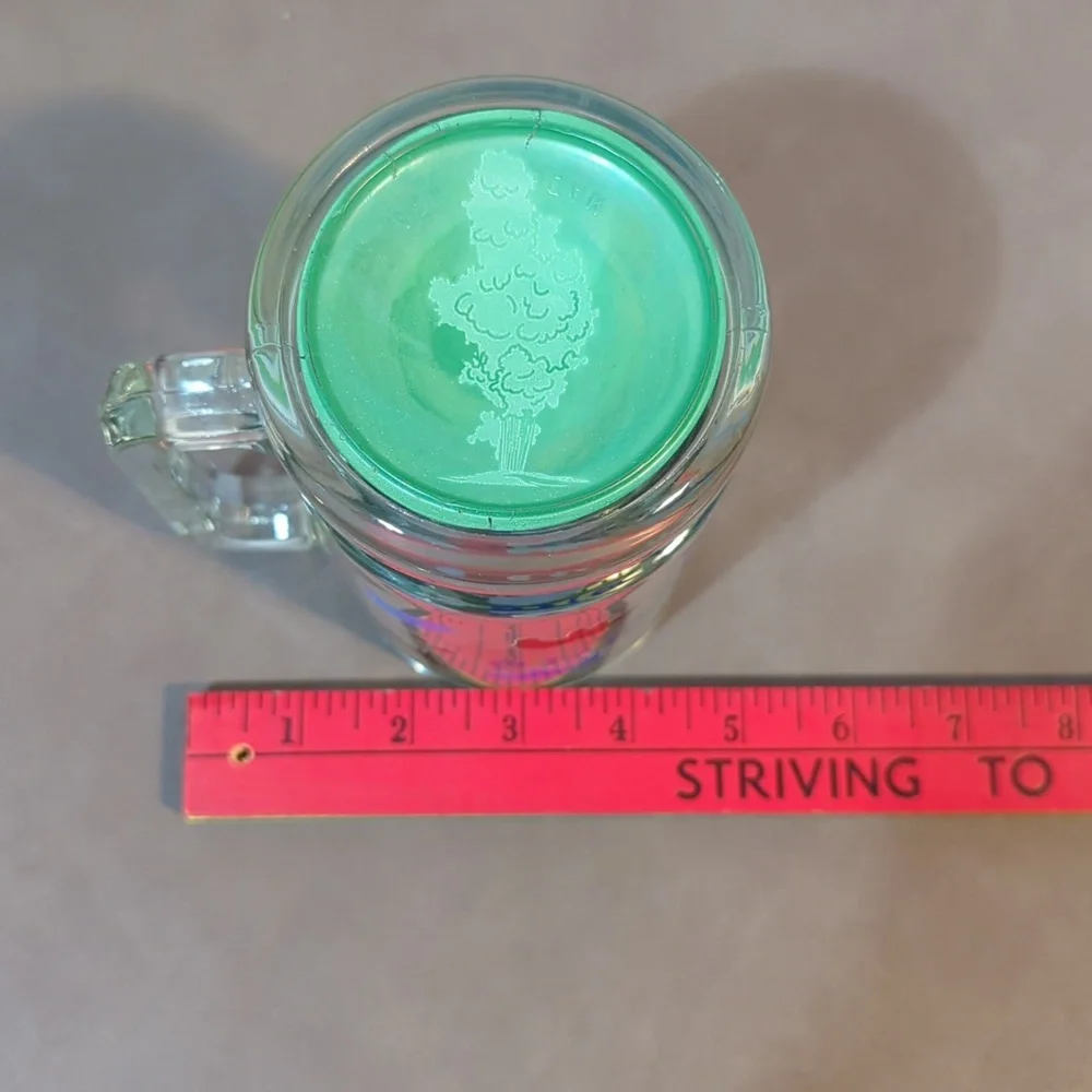 Yellowstone National Park glass mug glacier on bottom buffalo bear Made in USA